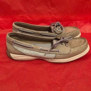 Sperry boat shoes size 9.5